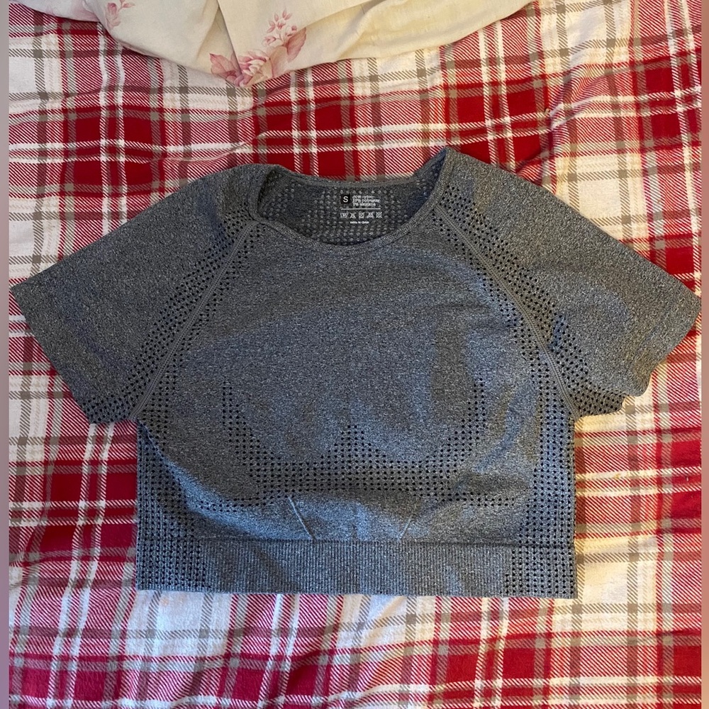 Size small cropped workout top